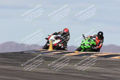 media/Nov-16-2025-Race Pace (Sun) [[8c5fa54630]]/Verified Riders/1-Turns 9 and 10 (925am)/